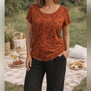 Rust Leaf Print Short Sleeve Top